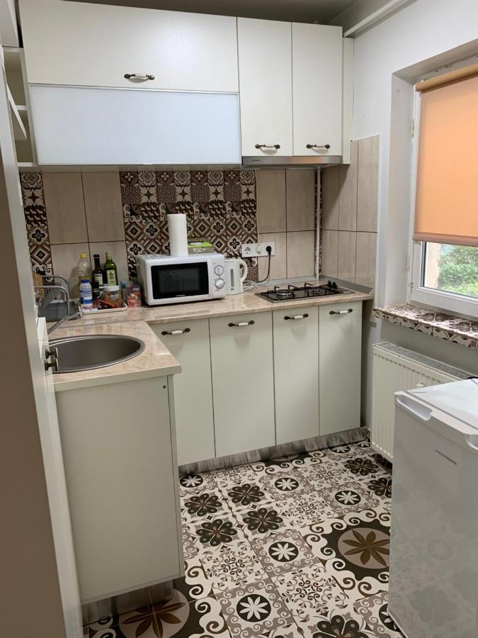 Cozy Apartment In A Quiet Area كرايوفا المظهر الخارجي الصورة